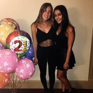 Meet your Posher, Natalie